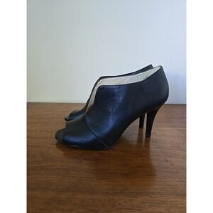 NINE WEST Artissa Black Leather Peep Toe Heels 9.5 Ankle Booties NW7ARTISSA